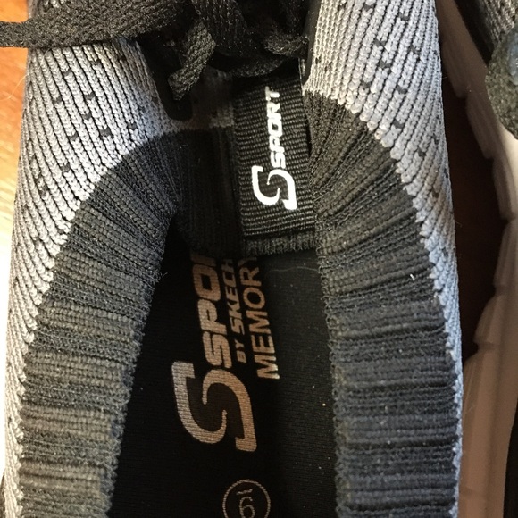 Skechers Sport Sneakers NWT - Picture 4 of 6